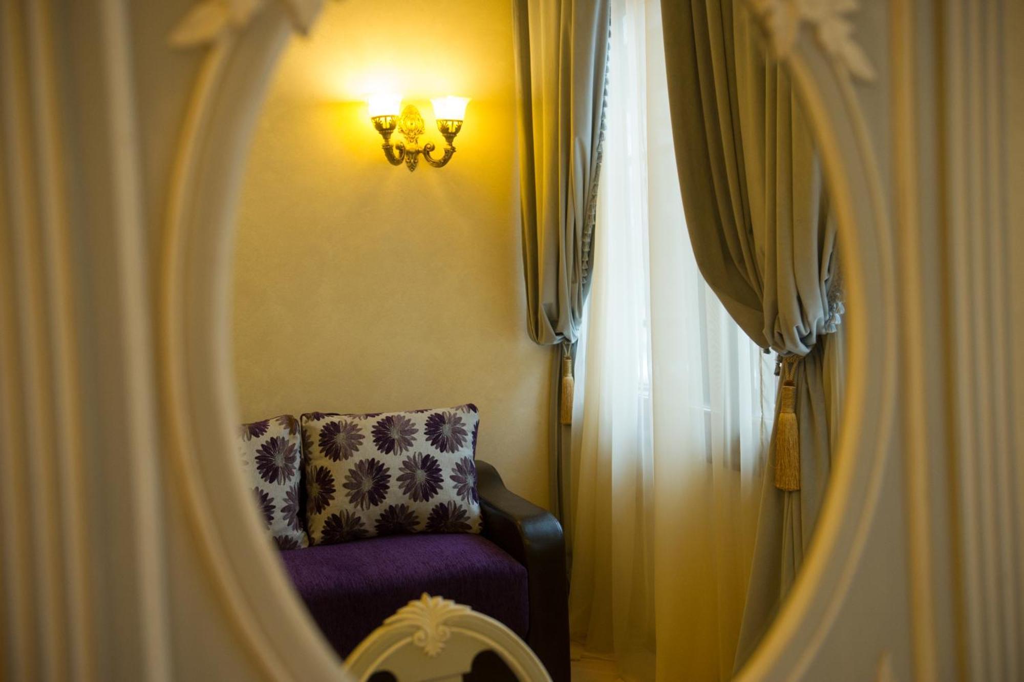 Regal 1880 Hotel Sinaia Room photo