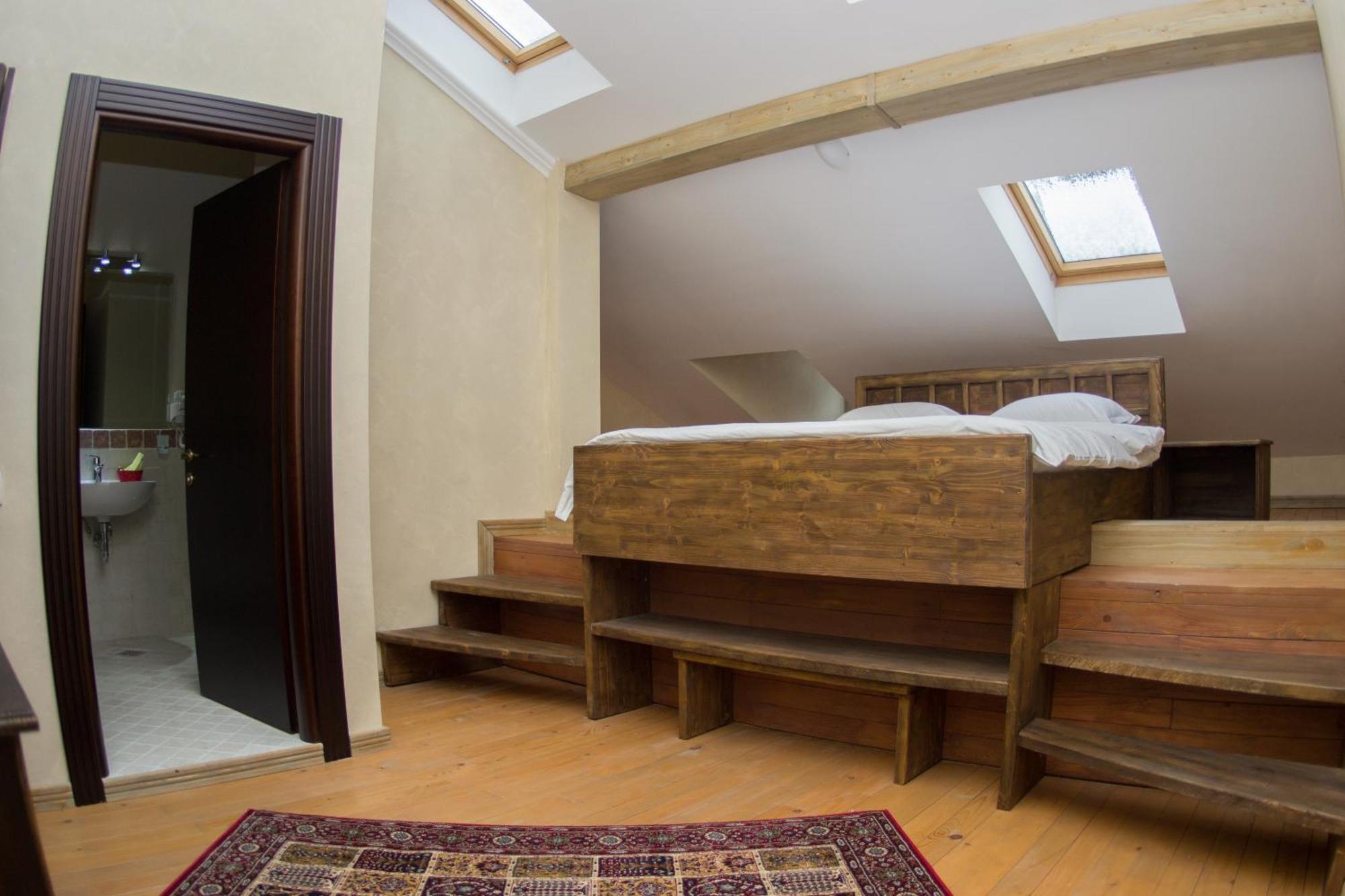 Regal 1880 Hotel Sinaia Room photo